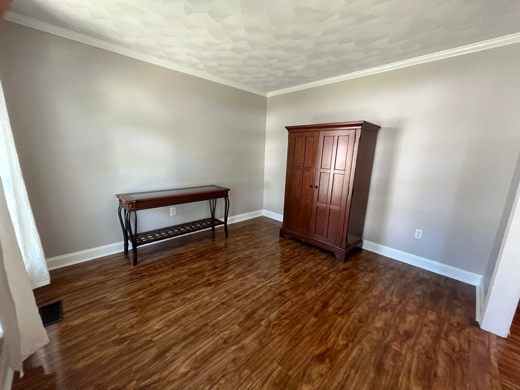 Building Photo - 805 Beckley Ln