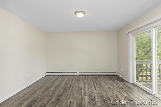 Building Photo - 2940 Vineland Ave SE
