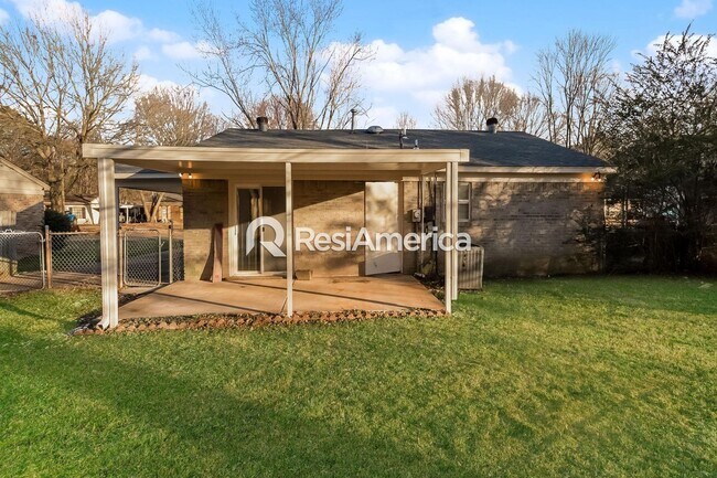 Building Photo - Fully Updated 3BR/1.5B home in Horn Lake