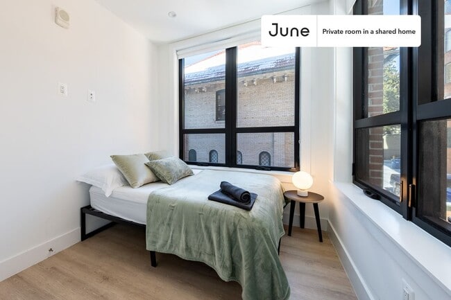 Building Photo - 2147 P St NW