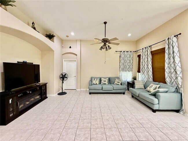 Building Photo - 11242 Blacksmith Dr