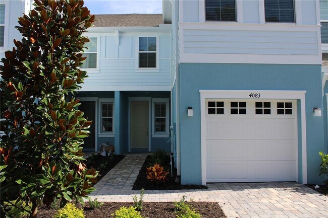 Building Photo - 4083 Via Sienna Cir