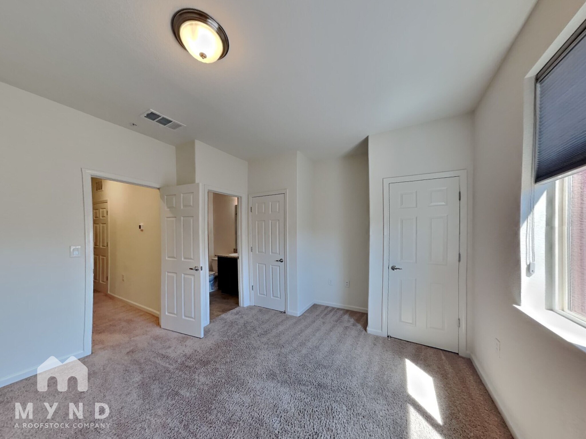 Building Photo - 2988 Silver River Ln