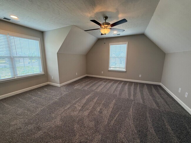 Building Photo - New Construction 3 Bedroom 2 bathroom for Lease