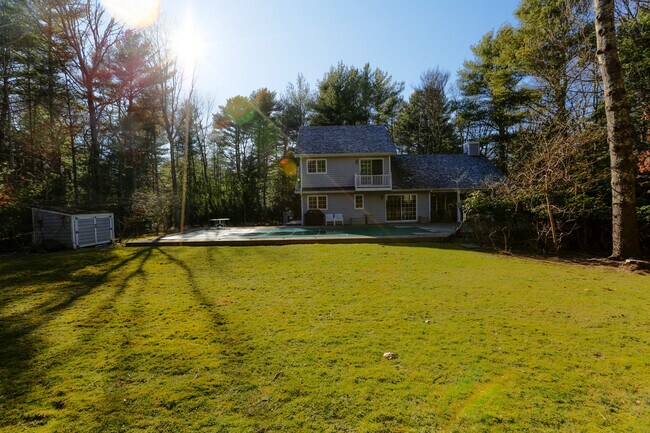 Building Photo - 17 Timber Ln