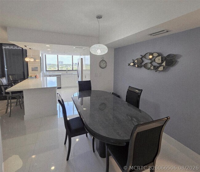 Building Photo - 1631 S Ocean Blvd