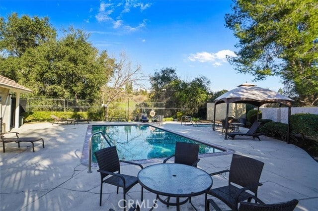 Building Photo - 29732 Strawberry Hill Dr