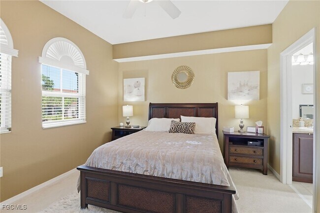 Building Photo - 8560 Violeta St