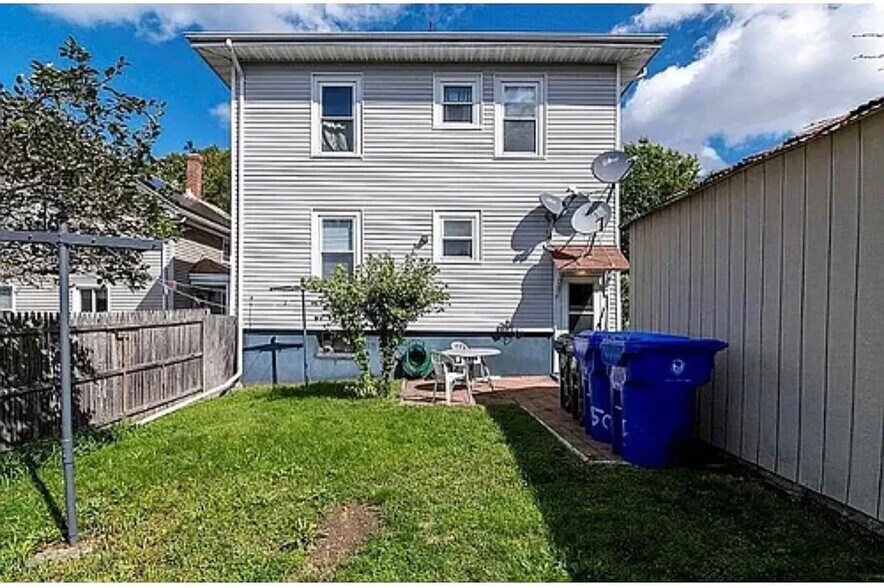 Building Photo - 50 Dunnell Ave
