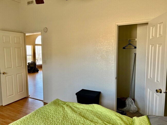 Building Photo - Work & Live on beautiful piece of property