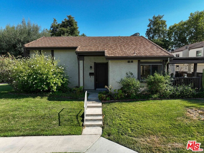 Building Photo - 24640 Masters Cup Way