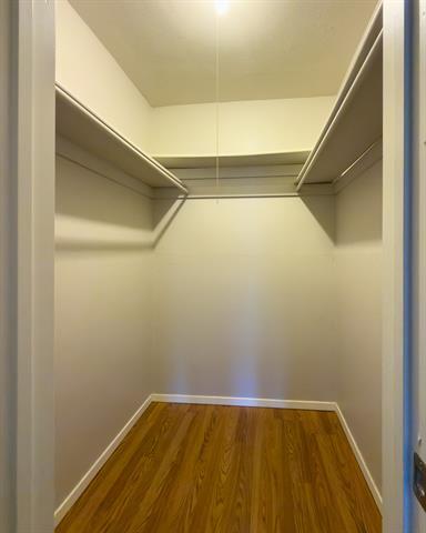 Building Photo - 6646 E Lovers Ln