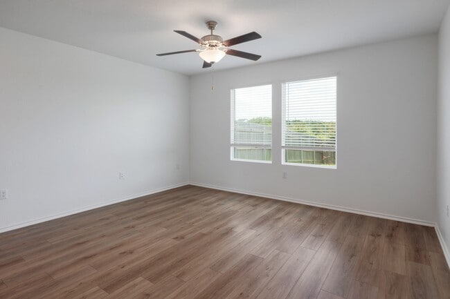 Building Photo - 7212 Sparkling Light Dr