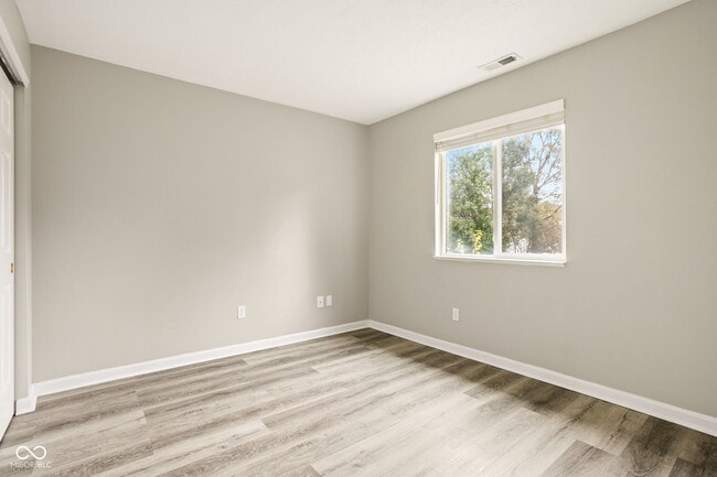 Building Photo - 9989 Worthington Blvd