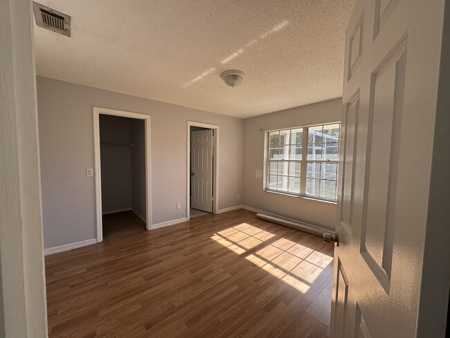 Bedroom #2 - 7644 Pointview Cir