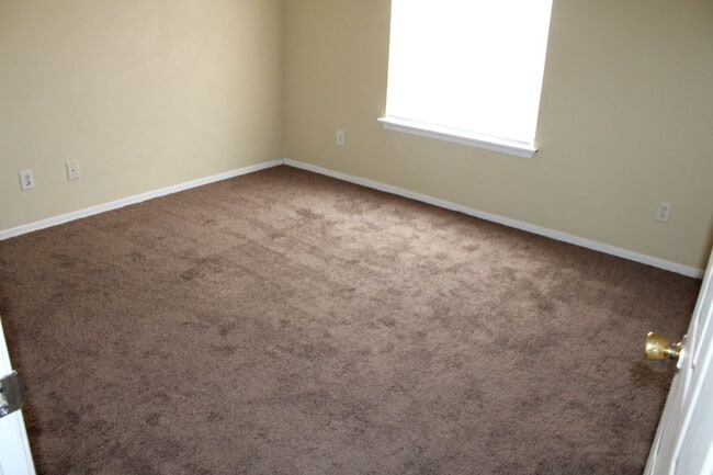 Building Photo - 8421 MERCURY