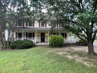 Building Photo - Gayton Green 4 Bedroom  2.5 Bath Home