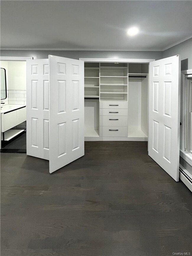 Building Photo - 31 Riverside Ave