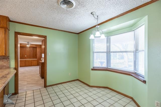 Building Photo - 3642 Hi-Vu Dr