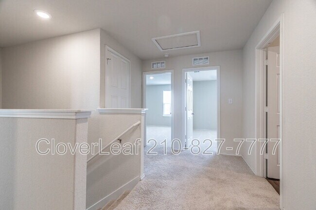 Building Photo - 6102 Walnut Wy