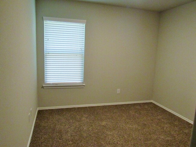 Building Photo - 1009 Platte River Dr