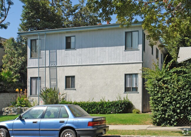 Building Photo - 3219 Bagley Ave