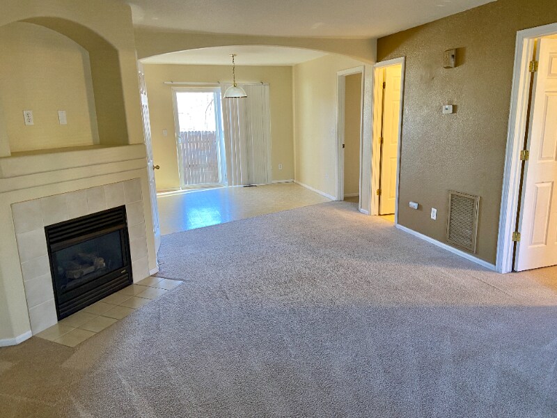 Building Photo - 319 Ellers Grove