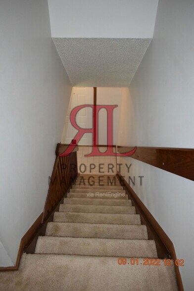 Building Photo - 171 Malloy Ln
