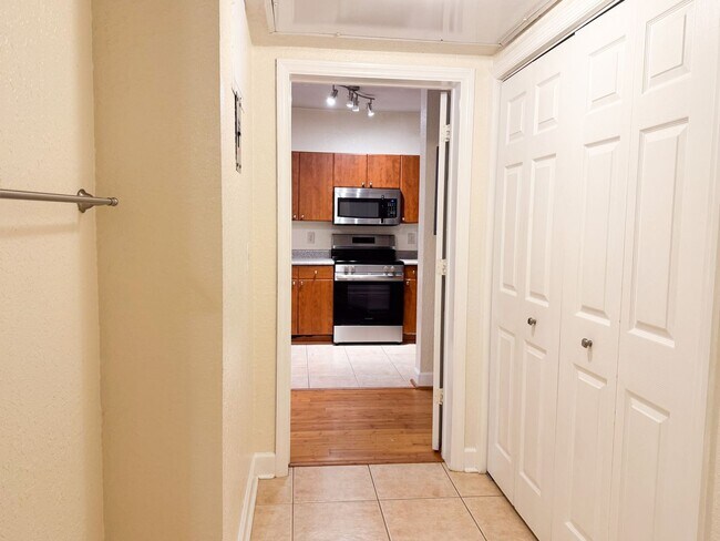 Building Photo - The Grande Downtown - One bedroom one bath...