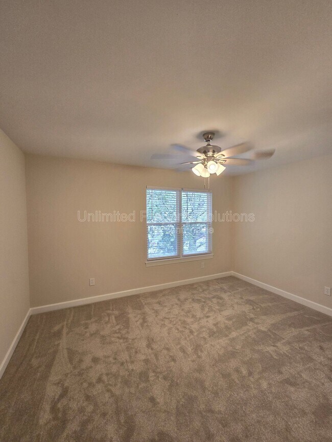 Building Photo - 5813 Wrightsville Ave