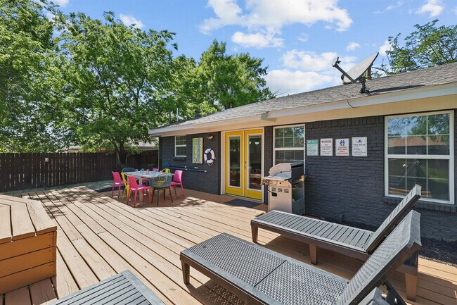 Building Photo - 13542 Purple Sage Rd