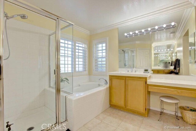 Building Photo - 37 Dawn Ln