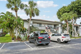 Building Photo - 13679 Date Palm Ct