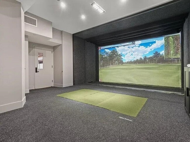 Building Photo - 2 Shore Ln