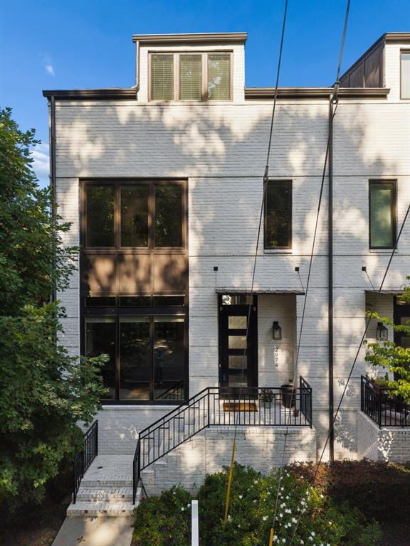 Building Photo - 2974 Hermance Dr NE
