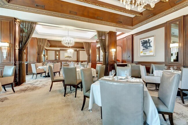 Building Photo - 20155 NE 38th Ct