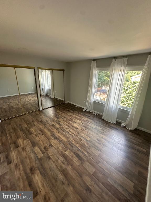 Building Photo - 8452 Sandstone Way