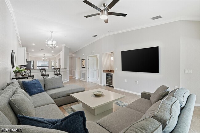 Building Photo - 9528 Avellino Wy