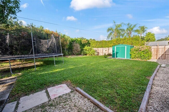 Building Photo - 9355 SW 181st St