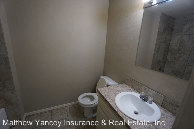 Building Photo - 3 br, 1.5 bath House - 1606 Brewer Ln