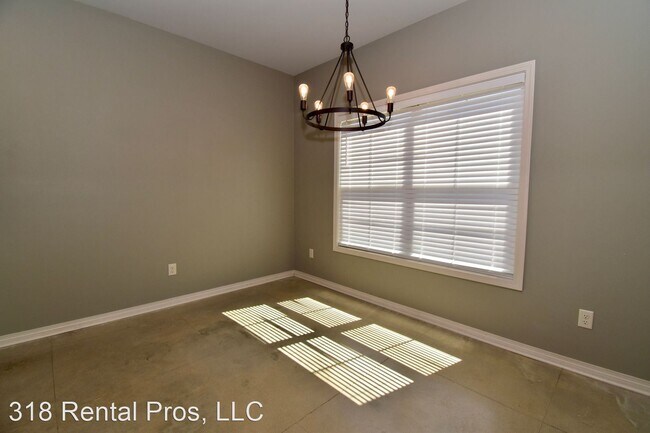 Building Photo - 3 br, 2 bath House - 102 Meadows Drive