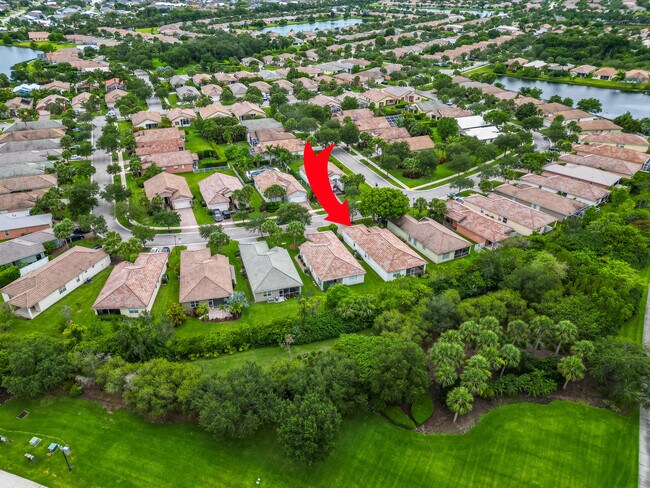 Building Photo - 9588 SW Flowermound Cir