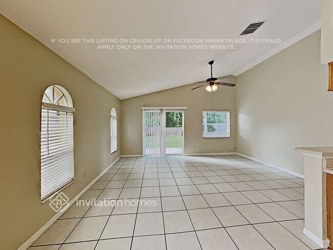 Building Photo - 1005 Reynolds Ct