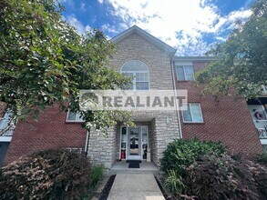 Building Photo - 159 Green River Dr