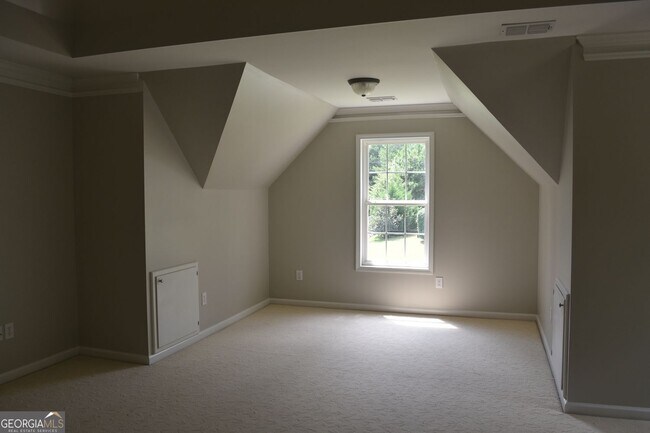 Building Photo - 4003 Rosewood View Dr