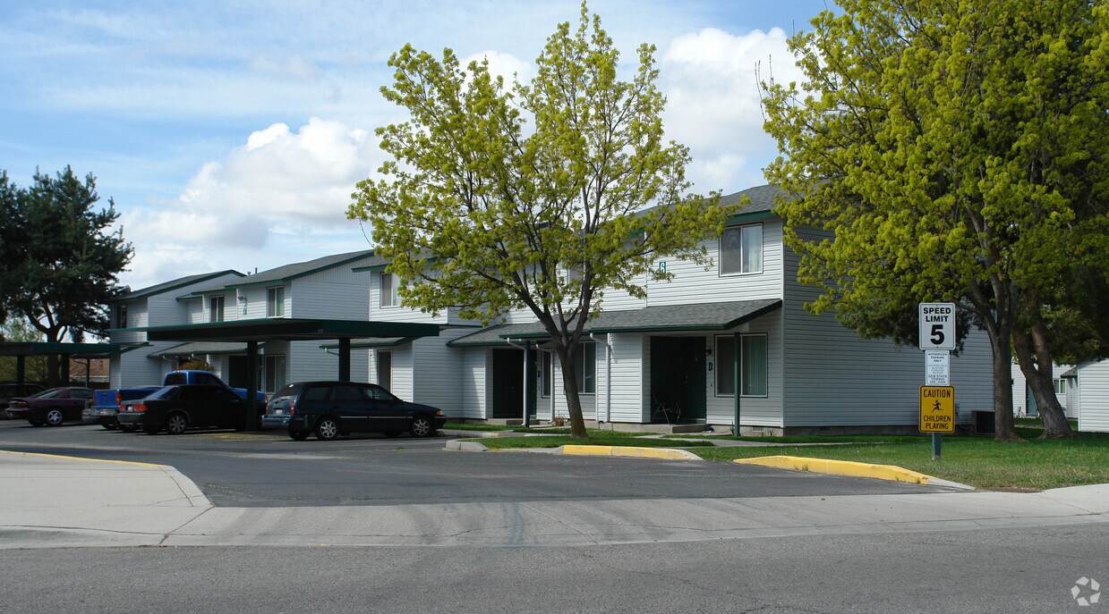 Sunnyridge Village Apartments Nampa