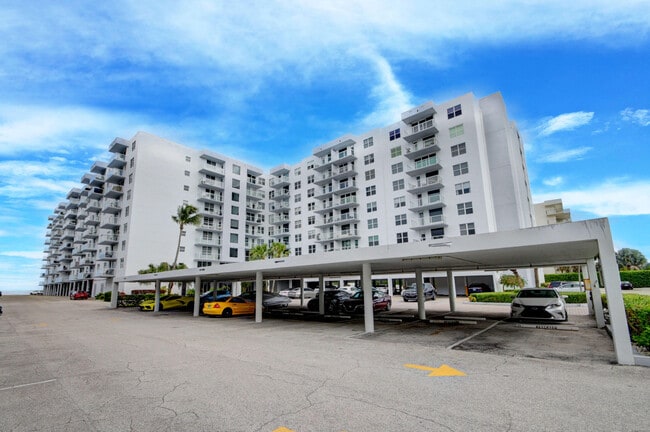 Building Photo - 3450 S Ocean Blvd