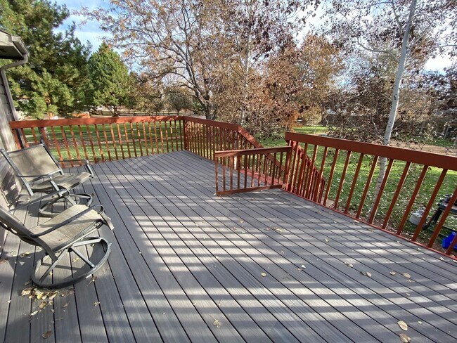 Building Photo - Beautiful Estate in South Fort Collins