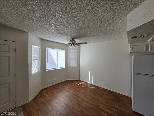 Building Photo - 1104 Pinto Rock Ln