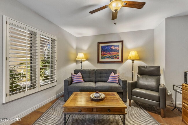 Building Photo - 7620 E Vía Del Placito